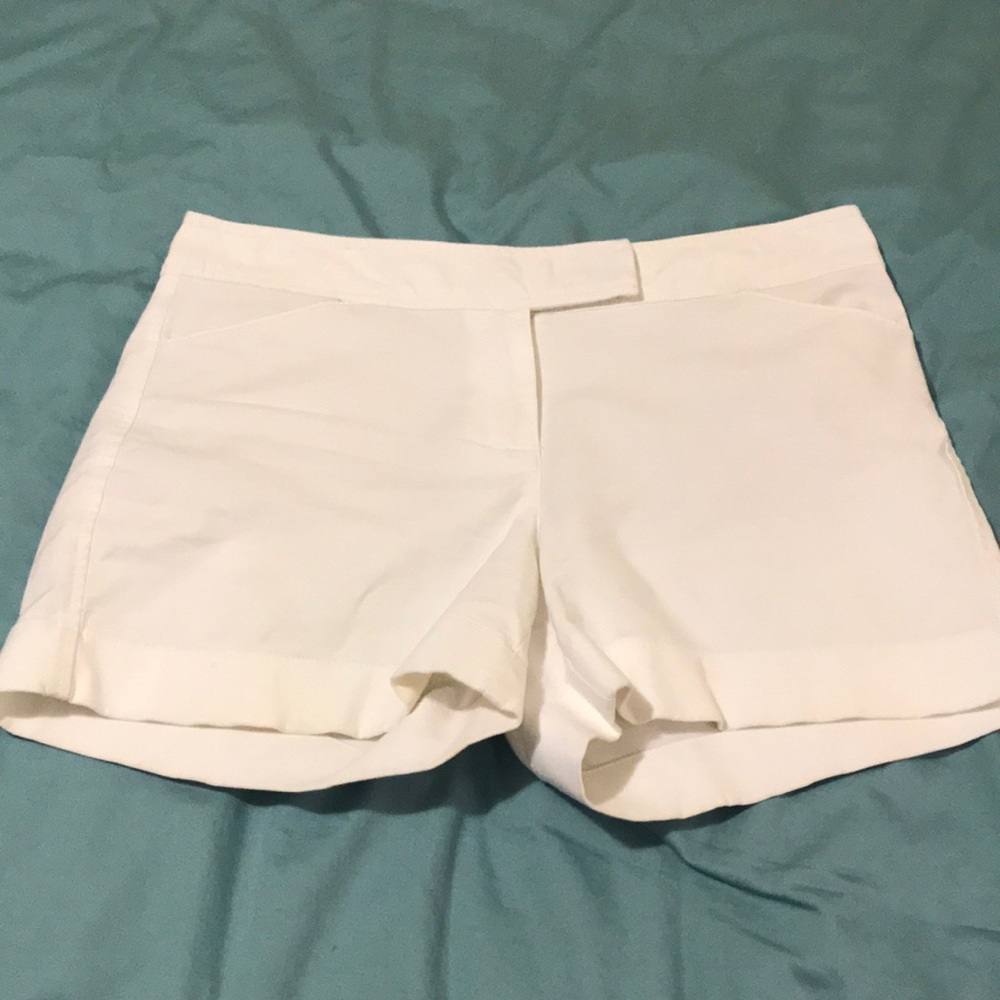 Like new Ann Taylor shorts size 8 - Picture 1 of 4